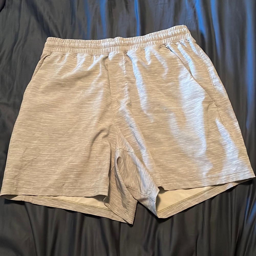 Pace Breaker men’s shorts